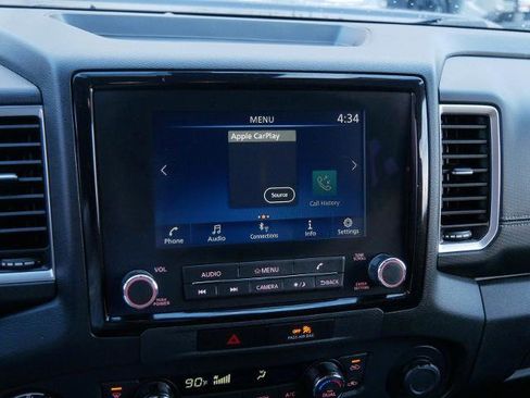 Certified 2023 Nissan Frontier SV w/ SV Premium Package image 21