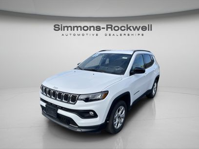 Used 2025 Jeep Compass Latitude