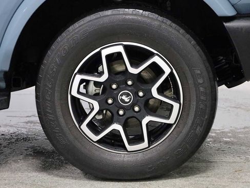 Used 2021 Ford Bronco Outer Banks image 12