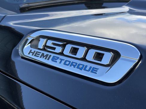 Used 2021 RAM 1500 Laramie image 10