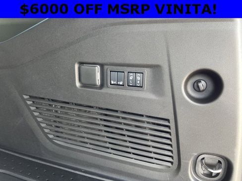 New 2026 Chevrolet Suburban Z71 image 23