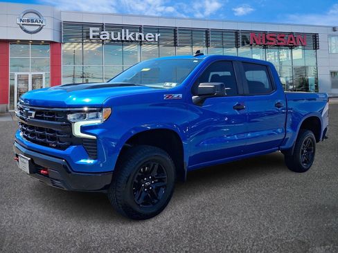 Used 2022 Chevrolet Silverado 1500 LT Trail Boss w/ Protection Package AWD/4WD image 3