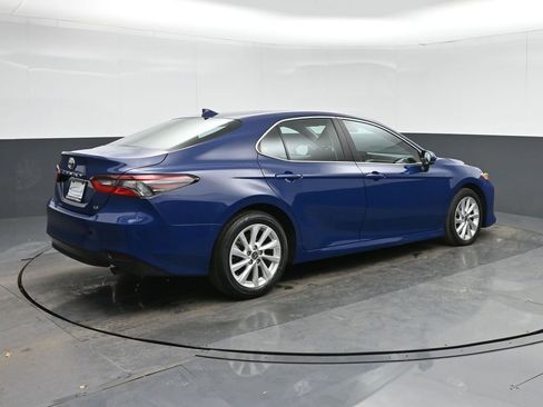 Used 2024 Toyota Camry LE FWD image 7