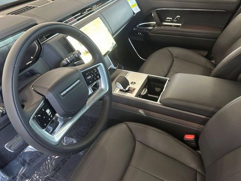 New 2026 Land Rover Range Rover SE AWD/4WD image 4