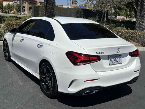 Used 2022 Mercedes-Benz A 220 w/ AMG Line image 2
