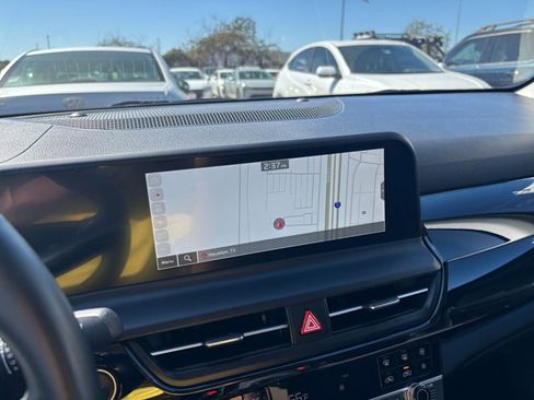 Used 2025 Kia Seltos S image 20