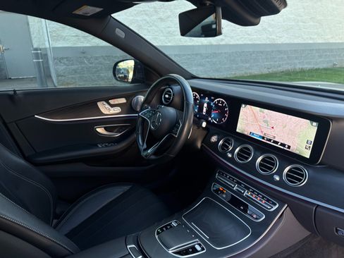 Used 2022 Mercedes-Benz E 350 Sedan image 27