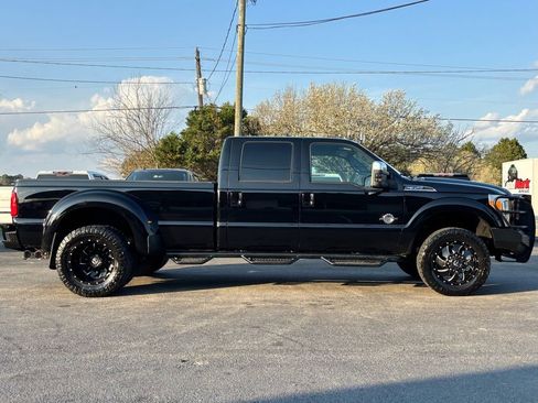 Used 2016 Ford F350 Lariat w/ Chrome Package image 4