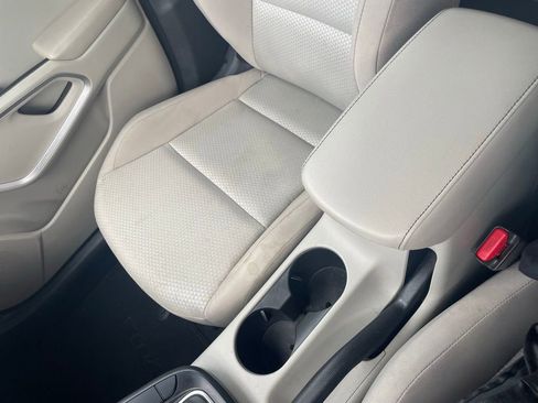 Used 2023 Kia Soul LX image 35