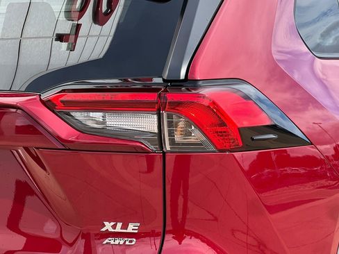 New 2025 Toyota RAV4 XLE image 33