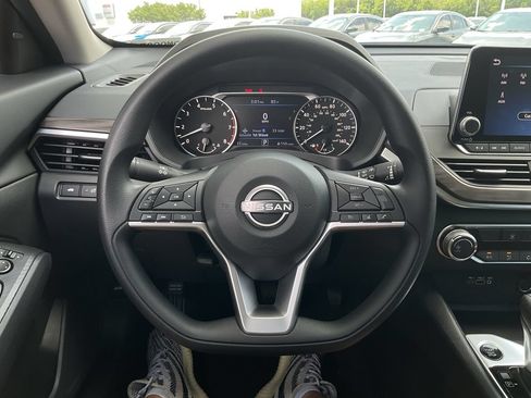 New 2026 Nissan Altima 2.5 SV FWD image 28