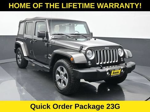 Used 2017 Jeep Wrangler Unlimited Sahara w/ Max Tow Package AWD/4WD image 8
