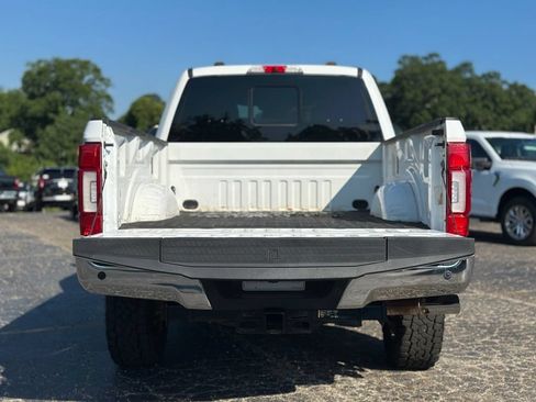 Certified 2022 Ford F250 Lariat w/ Lariat Ultimate Package AWD/4WD image 17