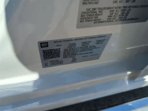 Used 2024 Chevrolet Silverado 2500 LTZ w/ LTZ Plus Package image 34