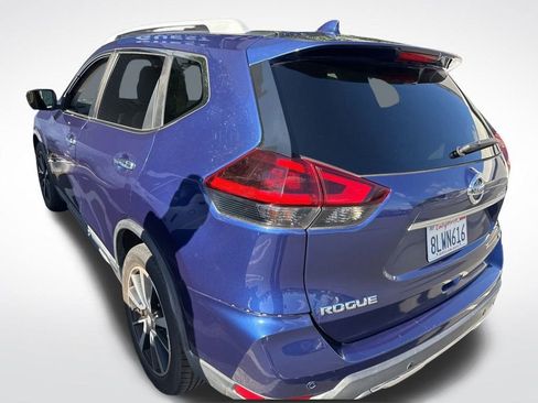 Used 2019 Nissan Rogue SL image 3