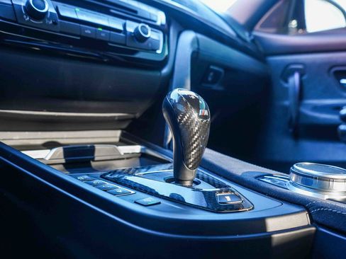 Used 2019 BMW M4 CS image 37