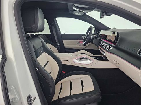 New 2026 Mercedes-Benz GLE 53 AMG 4MATIC Coupe image 10