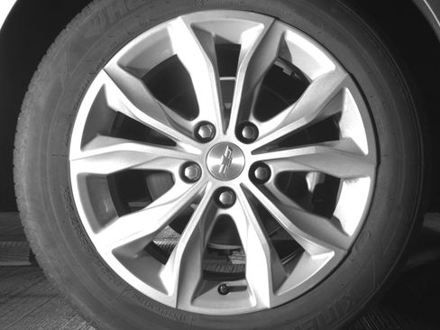 Used 2024 Chevrolet Malibu LT image 22