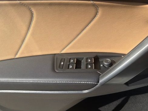 Used 2023 Volkswagen Tiguan SE R-Line AWD/4WD image 28