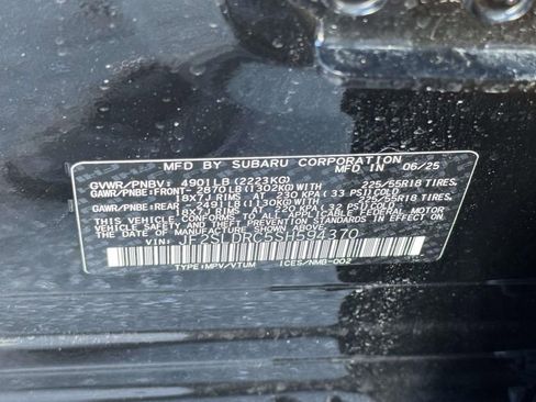 Used 2025 Subaru Forester Limited AWD/4WD image 17