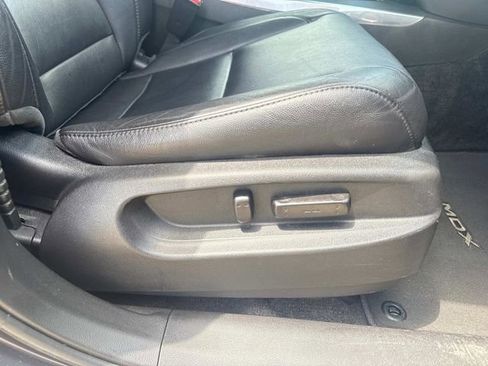 Used 2018 Acura MDX FWD image 16