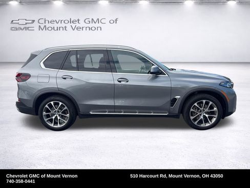 Used 2026 BMW X5 xDrive40i AWD/4WD image 8