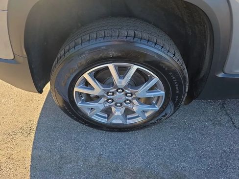 Used 2020 GMC Acadia SLT w/ Trailering Package AWD/4WD image 15