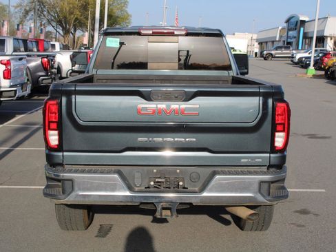 Used 2020 GMC Sierra 2500 SLE w/ SLE Convenience Package image 7