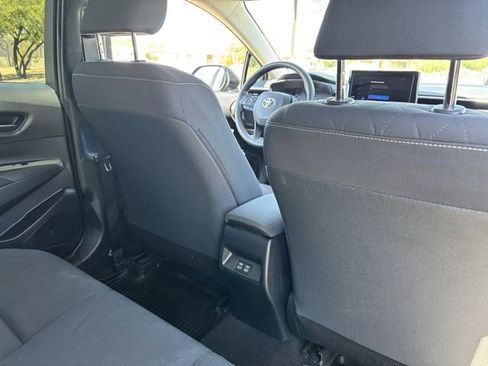 Used 2025 Toyota Corolla LE FWD image 13