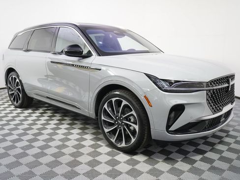 New 2026 Lincoln Nautilus Black Label AWD/4WD image 8