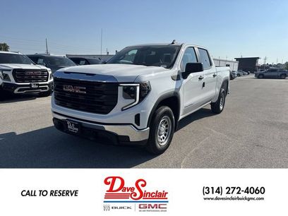 New 2026 GMC Sierra 1500 Pro w/ Pro Value Package