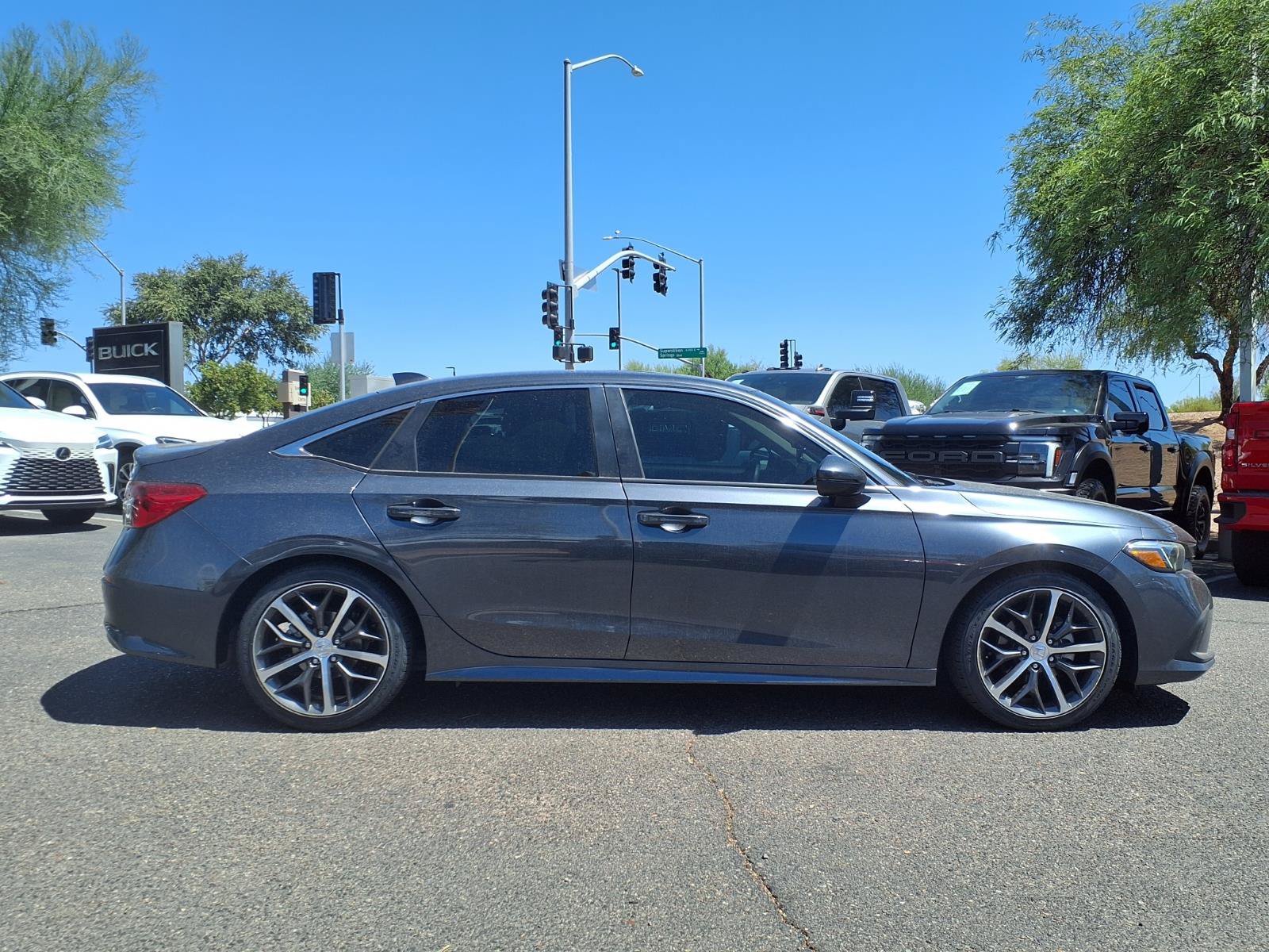Used 2023 Honda Civic Touring image 4