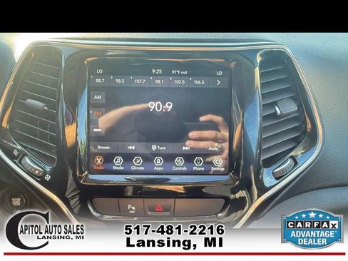 Used 2020 Jeep Cherokee Limited AWD/4WD image 26