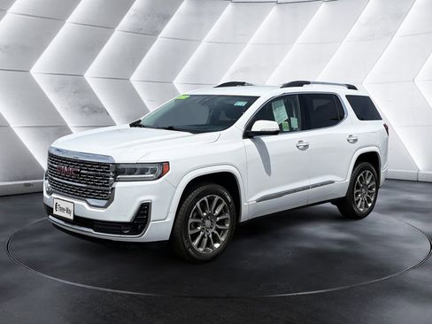 Certified 2023 GMC Acadia Denali FWD image 1