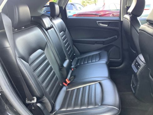 Used 2021 Ford Edge SEL image 14