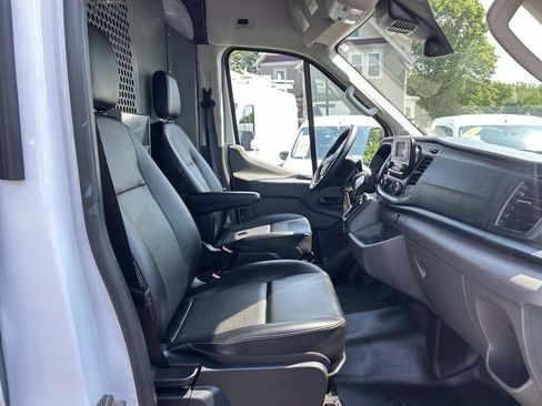 Certified 2021 Ford Transit 250 148 High Roof RWD image 9