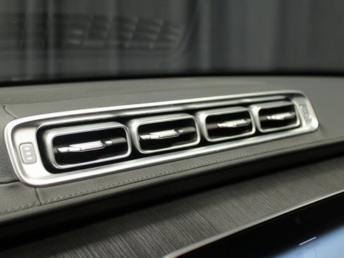 Used 2022 Mercedes-Benz S 580 4MATIC Sedan image 33