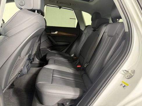 Used 2023 Audi Q5 2.0T Prestige w/ Prestige Package AWD/4WD image 21