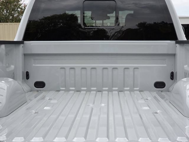 New 2026 Ford F250 XL w/ STX Appearance Package AWD/4WD image 8