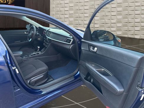 Used 2019 Kia Optima LX w/ LX 17" Wheel Package FWD image 12