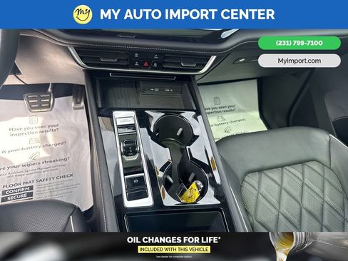 Used 2025 Volkswagen Atlas SEL Premium R-Line AWD/4WD image 22