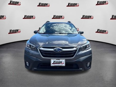 Used 2022 Subaru Outback Premium image 2