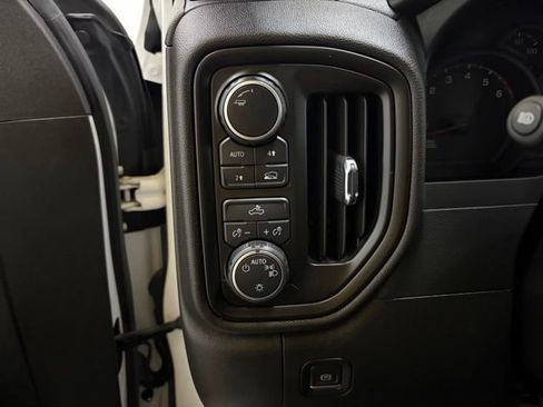 Used 2023 Chevrolet Silverado 1500 Custom w/ LPO, Dark Essentials Package AWD/4WD image 38