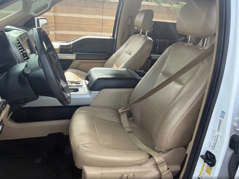 Used 2015 Ford F150 Lariat w/ Equipment Group 501A Mid AWD/4WD image 10
