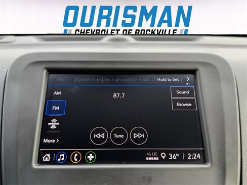 Used 2023 Chevrolet Equinox LS image 14