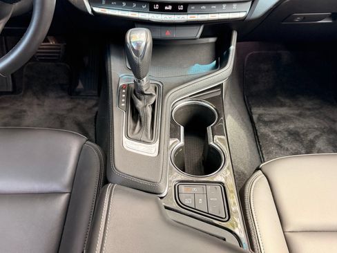 Used 2021 Cadillac CT4 Luxury RWD image 17