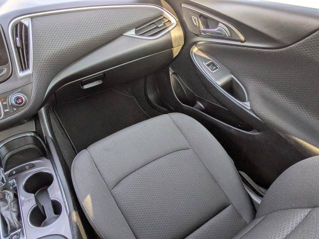 Certified 2025 Chevrolet Malibu LT FWD image 16