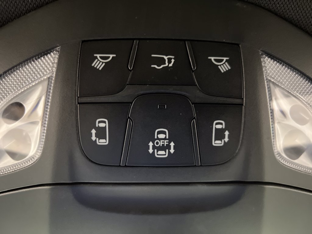 Used 2027 Chrysler Pacifica Select FWD image 77