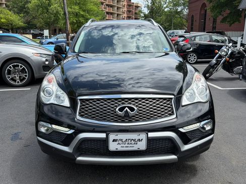 Used 2017 INFINITI QX50 2WD w/ Premium Plus Package image 2