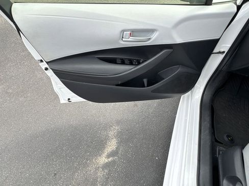 Certified 2023 Toyota Corolla SE FWD image 10